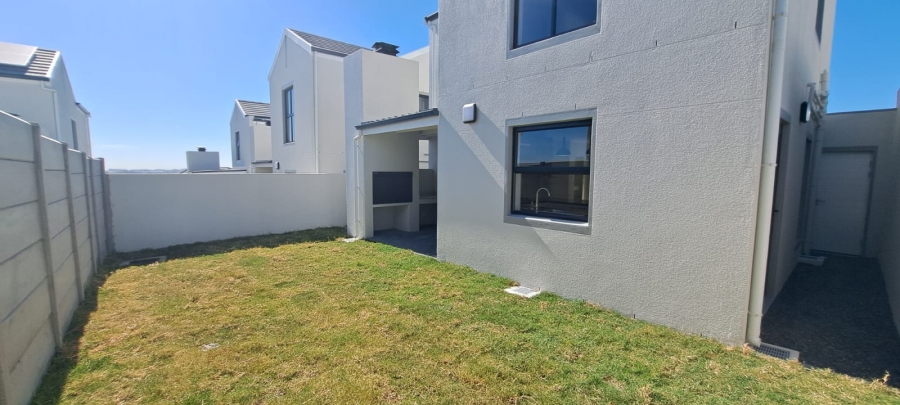 To Let 3 Bedroom Property for Rent in Haasendal Western Cape